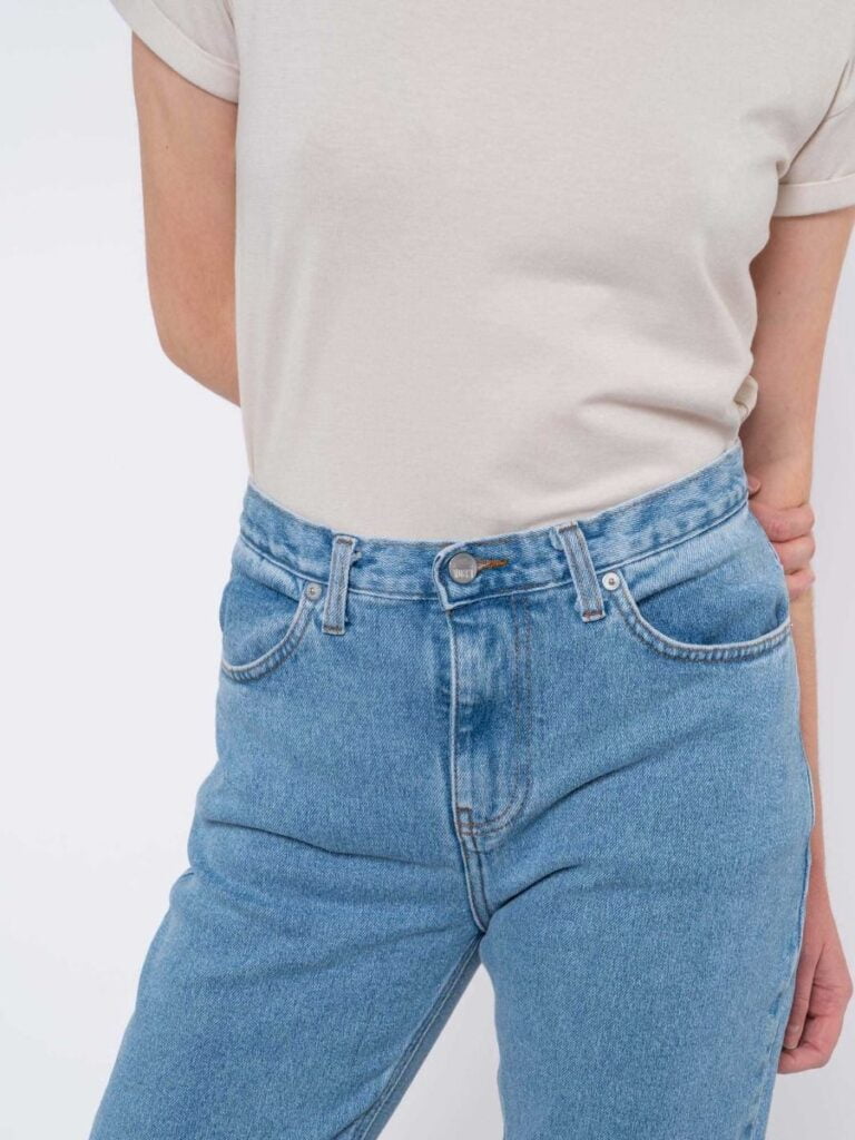 1083 - JEANS MOM 208H DELAVE flex coton bio indigo clair