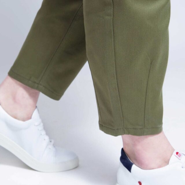 1083 - JEANS BALLON 218H taille haute coton bio denimoriginal uni kaki Femme