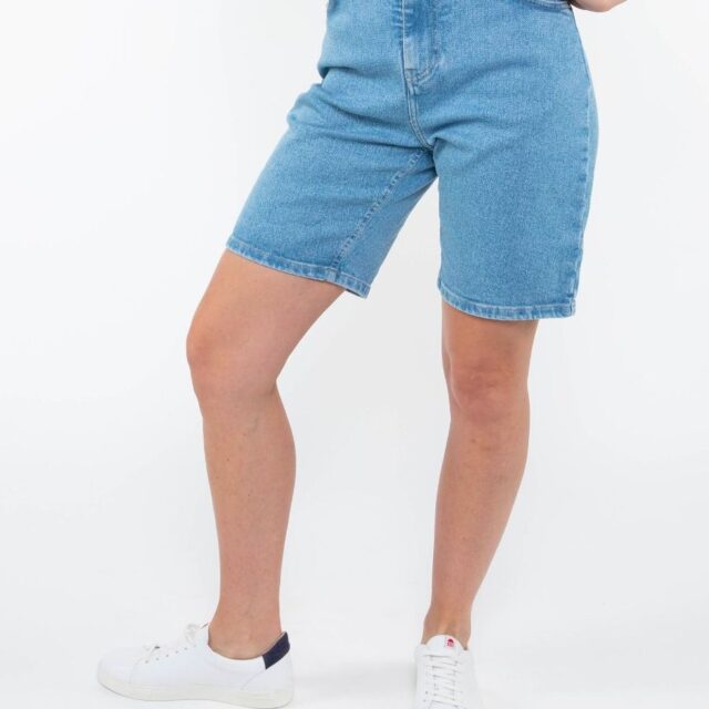 1083 - SHORT LONG 271H DROIT DELAVE taille haute coton bio indigo clair