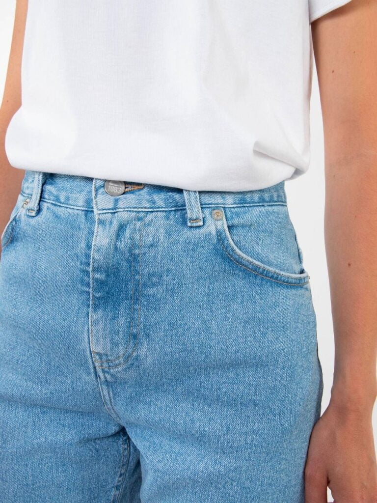 1083 - SHORT LONG 271H DROIT DELAVE taille haute coton bio indigo clair