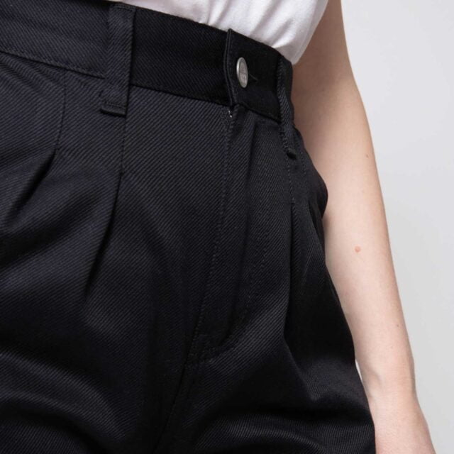 1083 - SHORT PINCE 278H LARGE taille haute coton bio denimoriginal uni noir