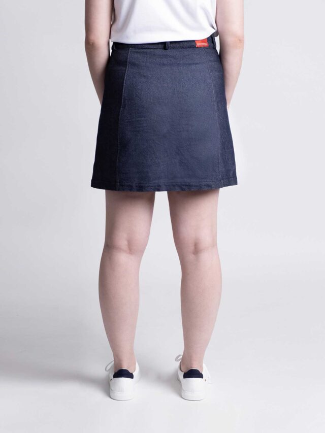 1083 - JUPE JEAN trapeze boutons 292H les hirondelles surcyclee