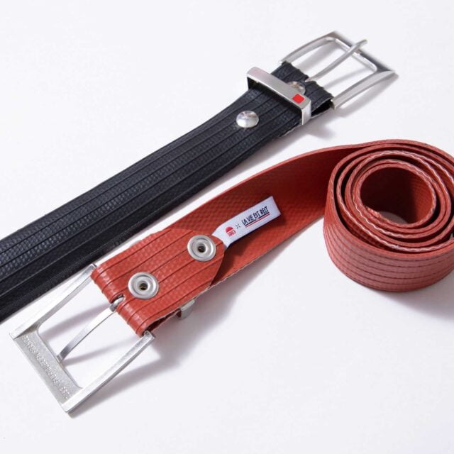 1083 - CEINTURE 802 VOLONTAIRE LA VIE EST BELT surcyclee noir Unisexe