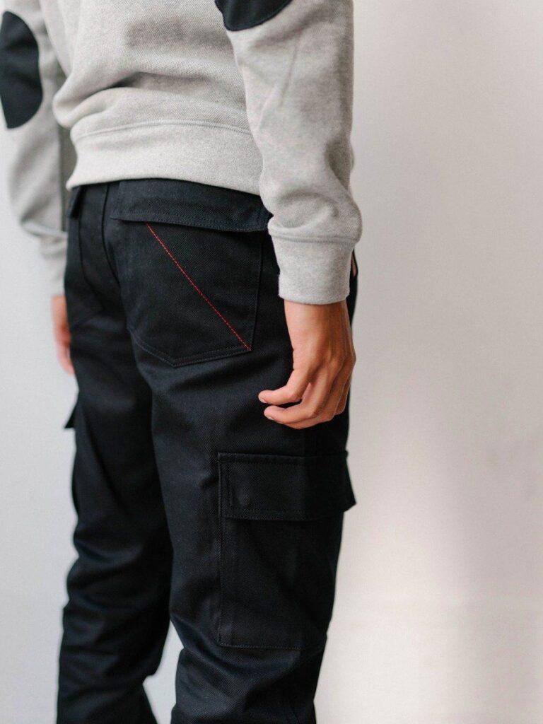 1083 - CARGO DROIT 111N coton bio denimoriginal uni noir Homme
