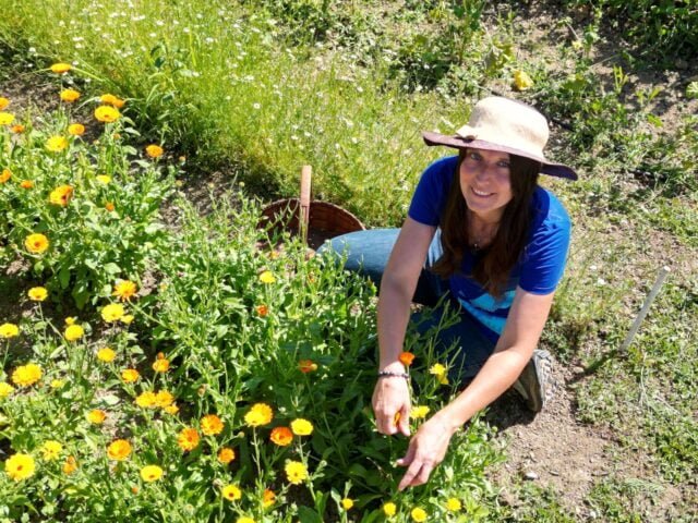 Elodie Veyrat Coeur Nature cultivatrice Coeur Nature - Cosmétiques