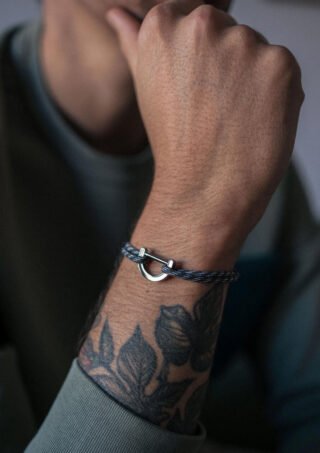 Bracelet Stereo Kaki/marine par la marque Montlimart Montlimart - Bracelet Stereo Kaki/marine