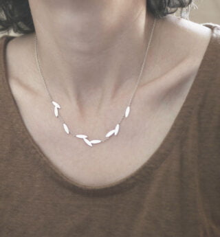 Collier Envolée par la marque Histoire Botanique Histoire Botanique - Collier Envolée