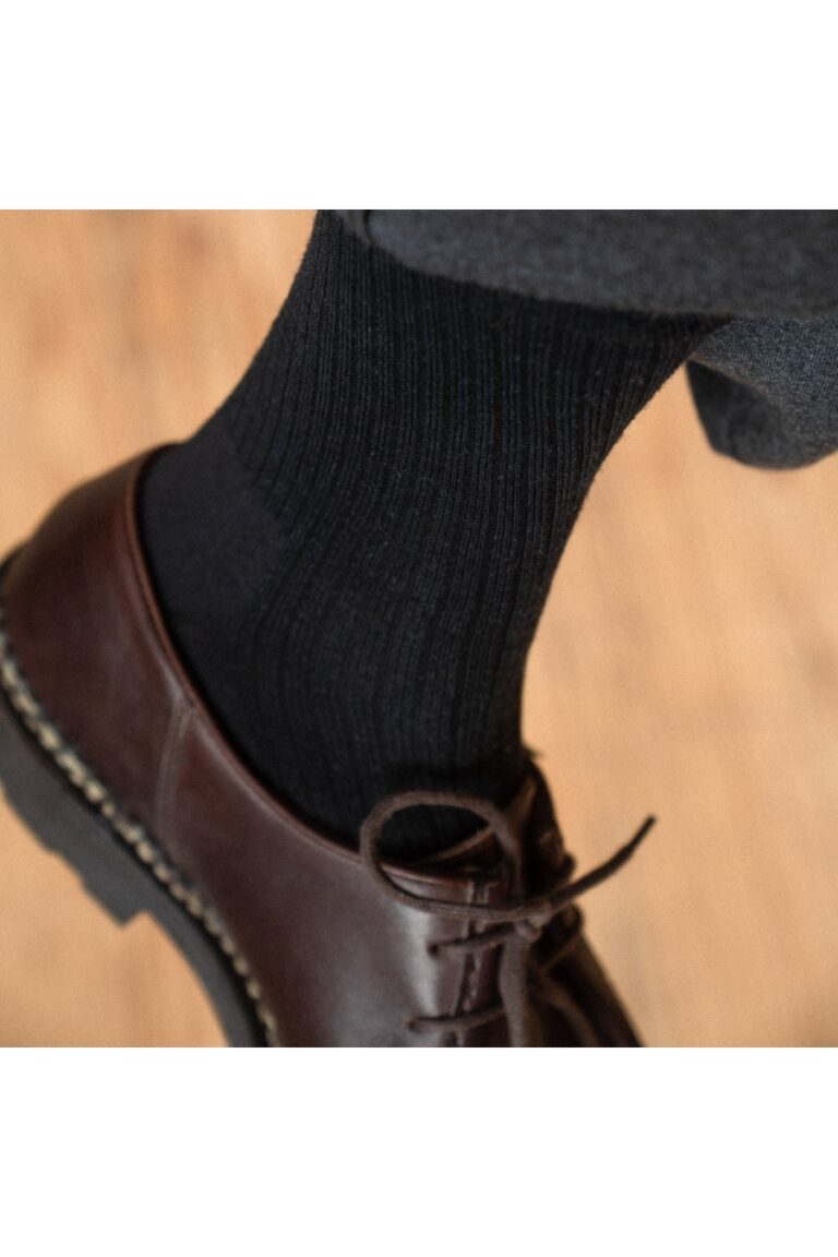Le t-shirt Propre - Les chaussettes en laine française - Noir