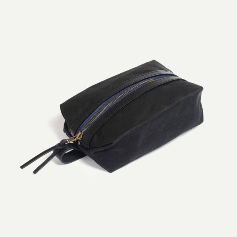 trousse de toilette zazou noir waxe Bleu De Chauffe - Trousse de toilette ZAZOU - Noir waxé