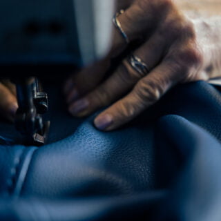 Navailles - atelier de fabrication de fauteuils et chaises de bureau