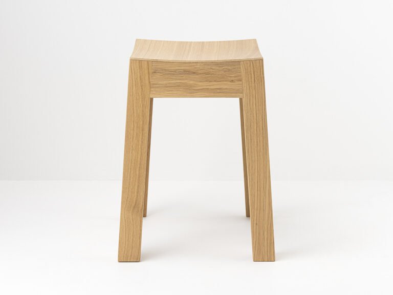 Delavelle - Petit Tabouret en Bois de Chêne - Mini Wak