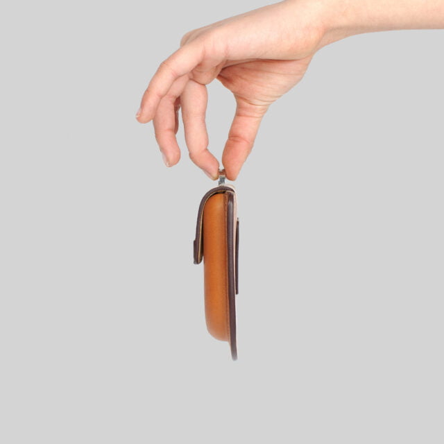 Mains d'Œuvre - Loo / sable