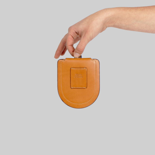 Mains d'Œuvre - Loo / sable