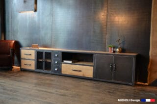 Micheli Design - Enfilade industrielle métallique sur mesure PHÉBUS