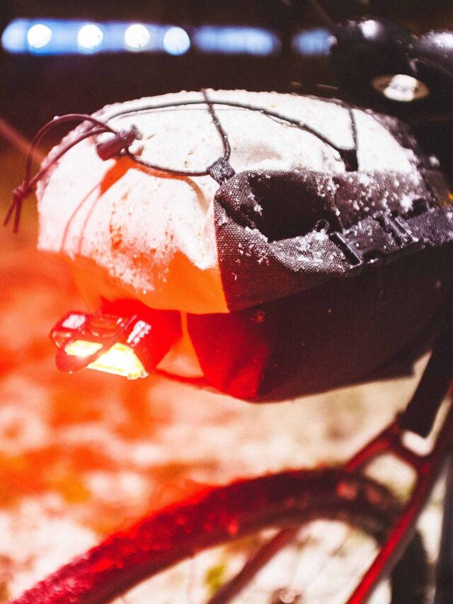 Sacoche selle bikepacking Volcano • Atelier Velocidade - Sacoches et bagagerie pour vélo