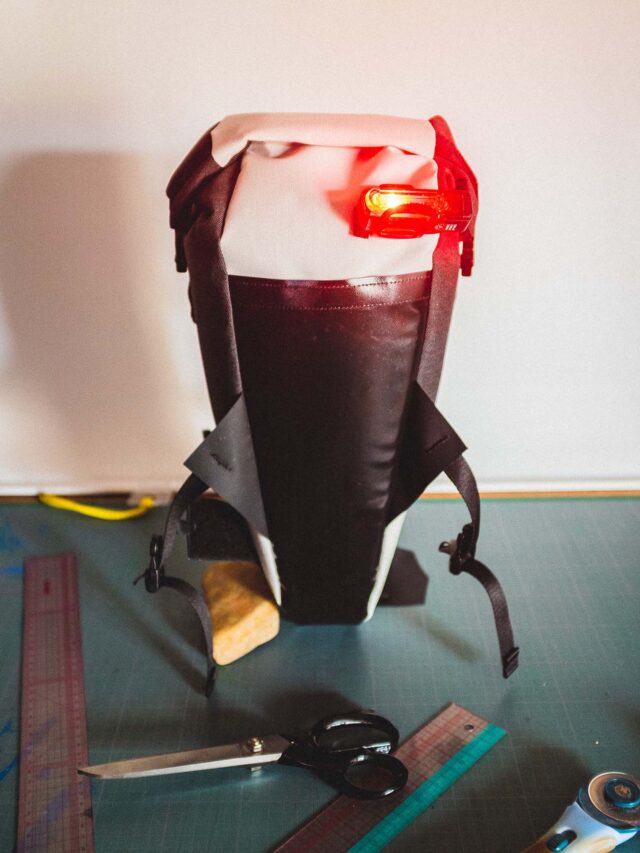 Sacoche selle bikepacking Volcano • Atelier Velocidade - Sacoches et bagagerie pour vélo