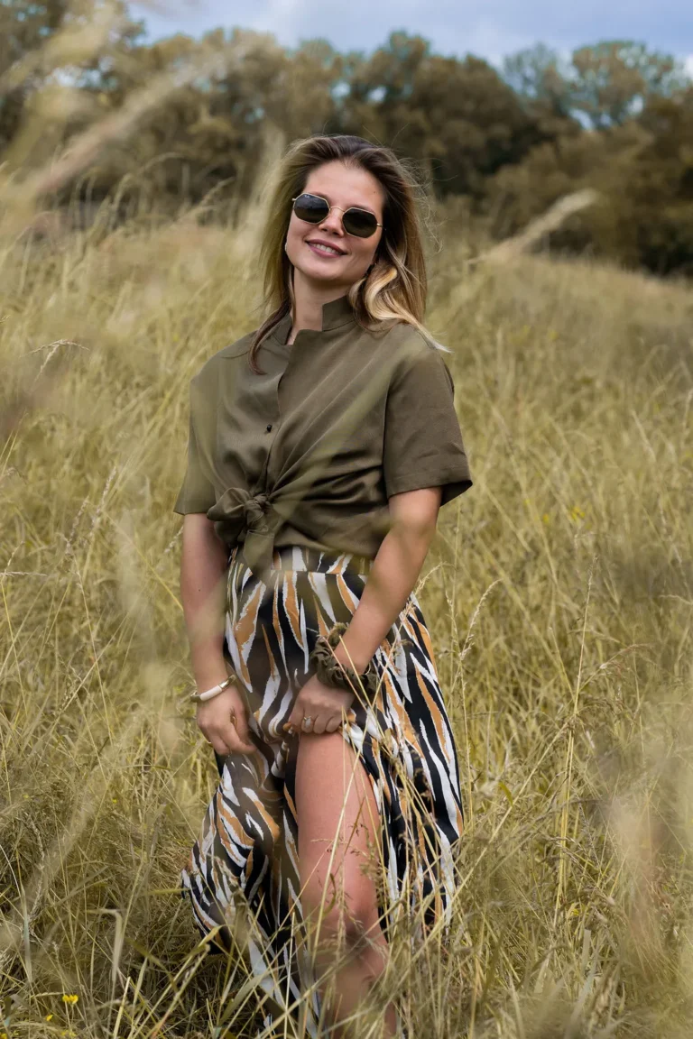 Sevenlie - chemise et jupe
