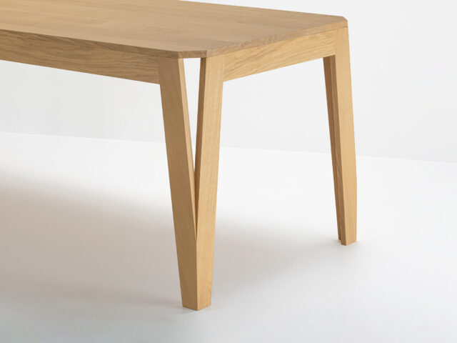 Delavelle - Table Design en Bois Massif 140 x 100 cm - MéliMélo en chêne