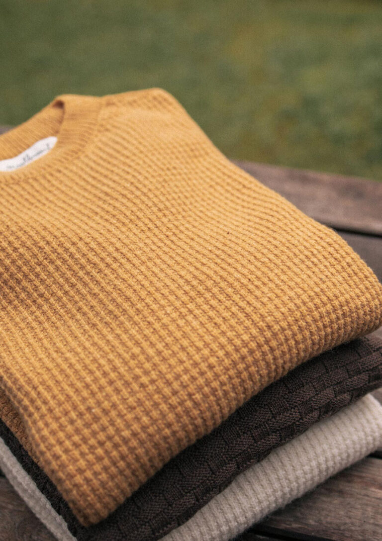 Montlimart - PULL ORIGINE JAUNE