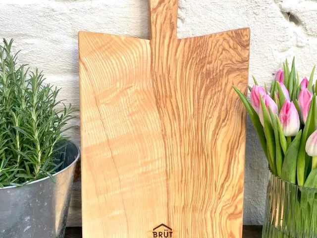 Brut - planche à découper en bois massif