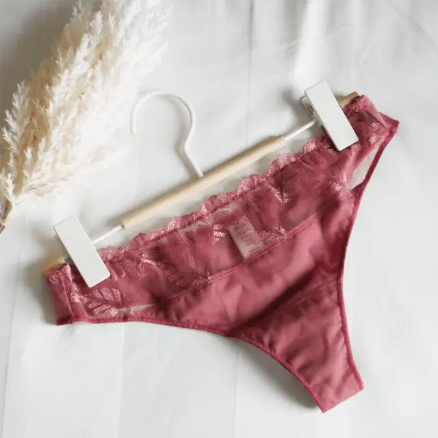 Meïla - Tanga – Bois de santal