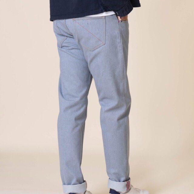 1083 - JEANS AJUSTE 103N coton francais superdenim recycle bleu clair