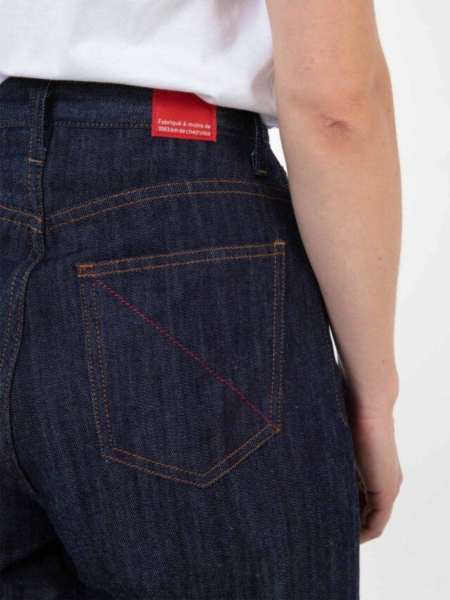 1083 - JEANS 2ND CHOIX LARGE 206H100 % coton bio superdenim indigo brut