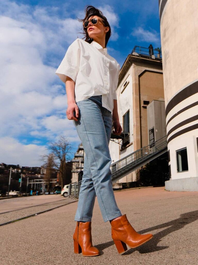 1083 - JEANS MOM 208H coton francais superdenim recycle bleu clair