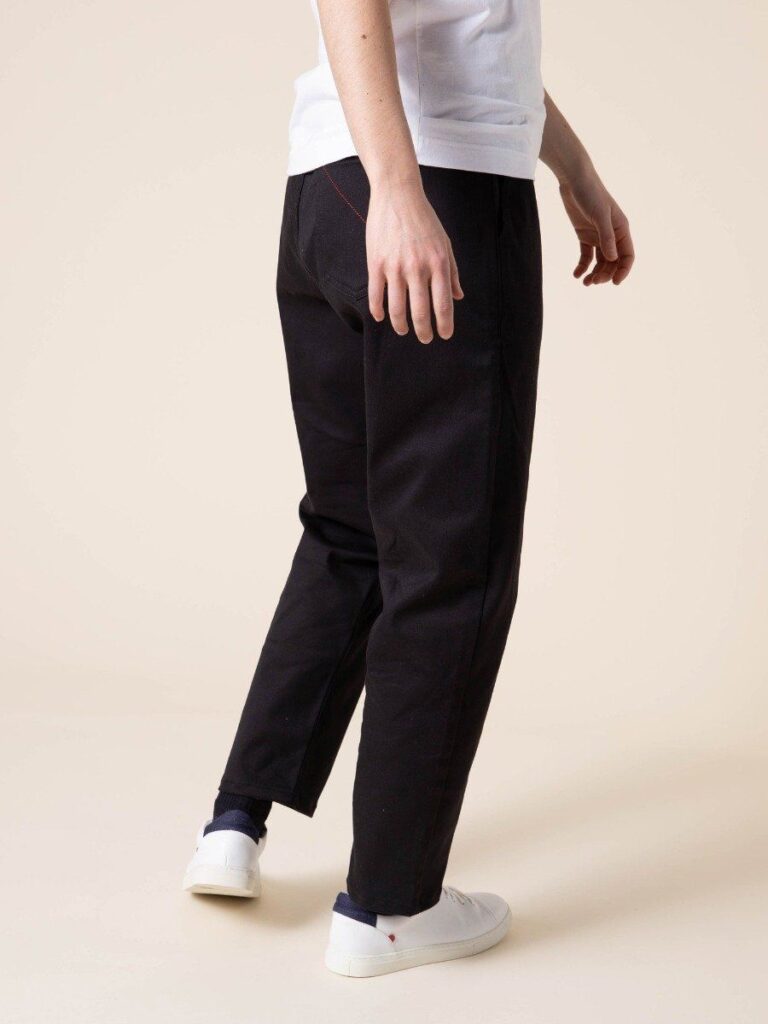 1083 - JOGGJEANS CAROTTE 222N coton bio microdenim doubleflex uni noir