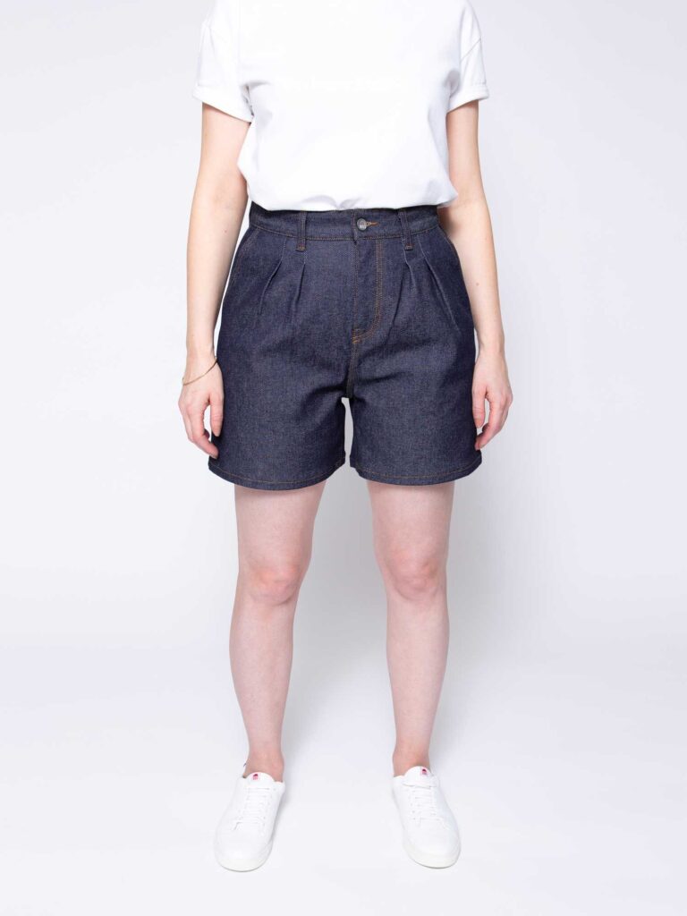 1083 - SHORT PINCE 278H LARGE taille haute coton bio indigo brut