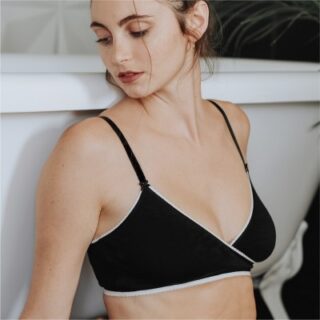 Brassière BÉRÉNICE coton bio NOIR-IVOIRE par la marque Matins d’avril Matins d’avril - Brassière BÉRÉNICE coton bio NOIR-IVOIRE