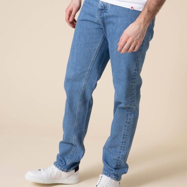 1083 - JEANS DROIT 101N DELAVE coton bio superdenim indigo clair Homme