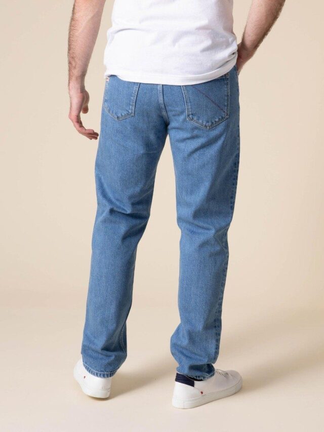 1083 - JEANS DROIT 101N DELAVE coton bio superdenim indigo clair Homme