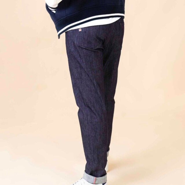 1083 - JEANS AJUSTE 105N ATHLETIQUE coton bio filidenim flex indigo brut Homme