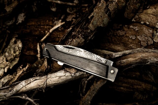 Couteaux Morta - Couteau Morta à pompe arrière damas Sans Ivoire Sans Fourreau clip