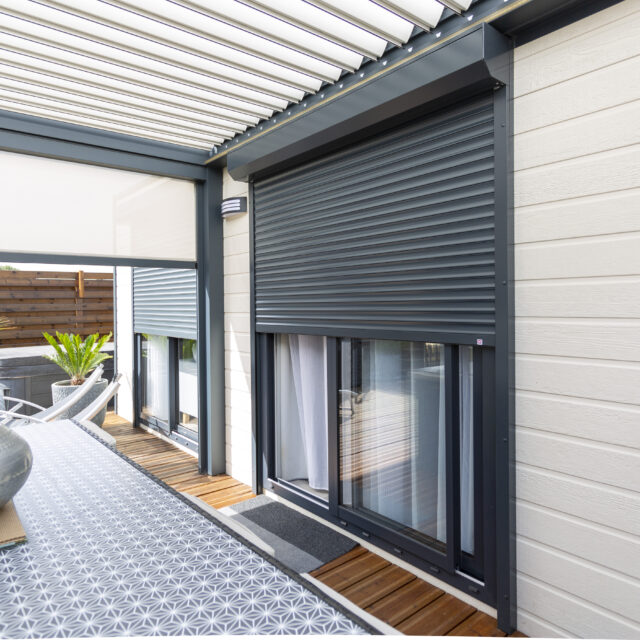 Volet Français - spécialiste du volet roulant sur-mesure.