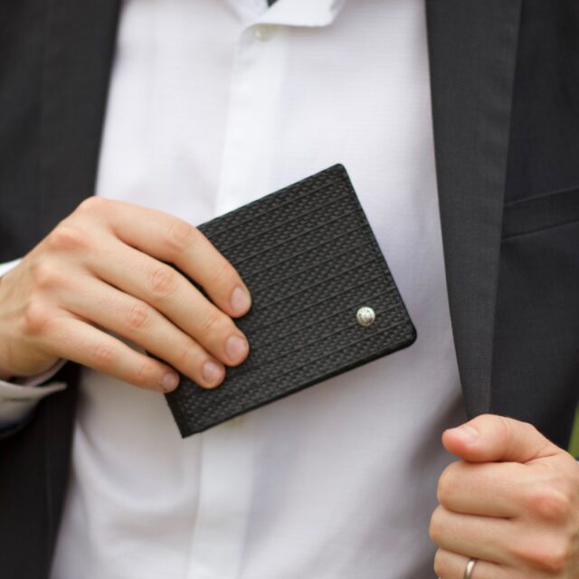 Saint-Lazare - Portefeuille vegan - lance à incendie noire