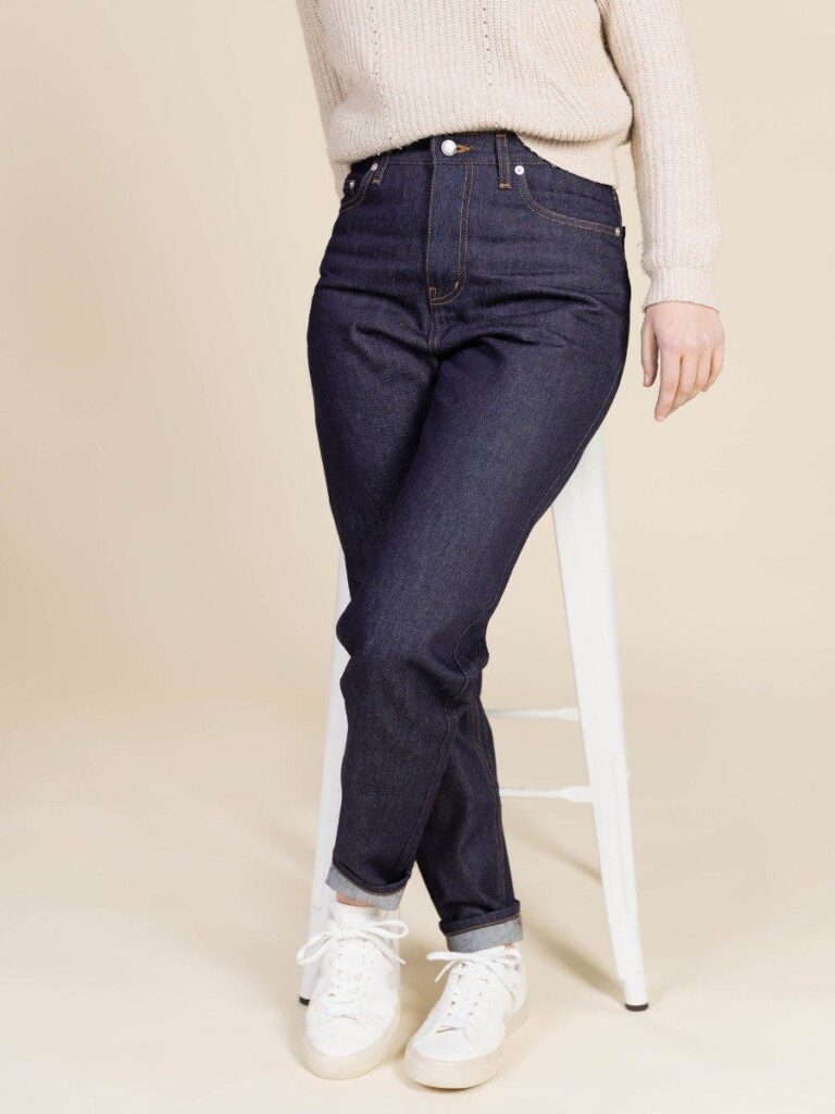 1083 - JEANS 2ND CHOIX MOM 208H 100 % coton bio superdenim indigo brut