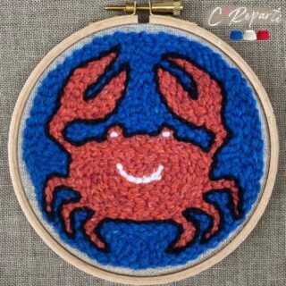 Kit Punch Needle 1 Motif Grab le Crabe par la marque C’Reparti C’Reparti - Kit Punch Needle 1 Motif Grab le Crabe