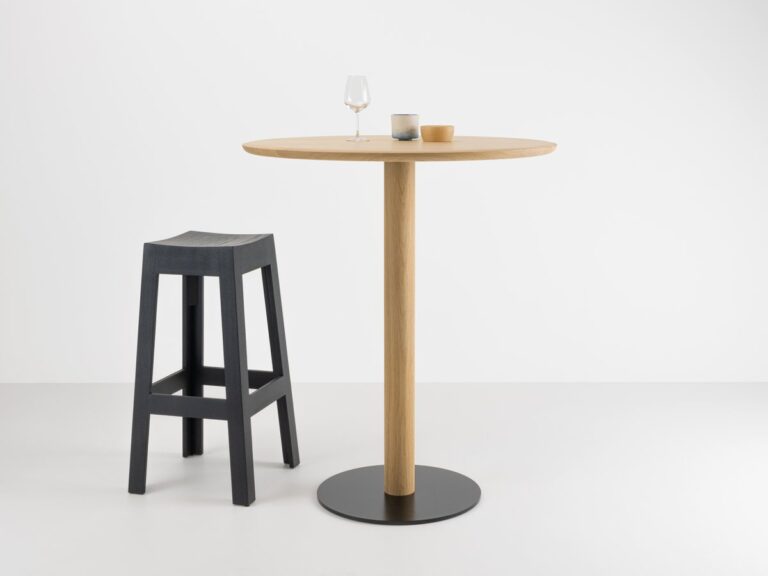 Delavelle - tabouret et mange debout