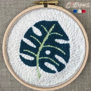 Kit Punch Needle 1 Motif Cueille la Feuille par la marque C’Reparti C’Reparti - Kit Punch Needle 1 Motif Cueille la Feuille
