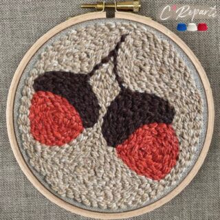 Kit Punch Needle 1 Motif Glands par la marque C’Reparti C’Reparti - Kit Punch Needle 1 Motif Glands