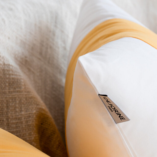 Dejorine - Housse de coussin Clava Écrin d'ambre