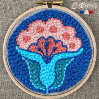 C’Reparti - Kit Punch Needle 1 Motif Fleur Lily May