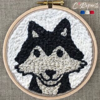 Kit Punch Needle 1 Motif Lou le Loup par la marque C’Reparti C’Reparti - Kit Punch Needle 1 Motif Lou le Loup