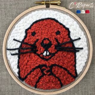 Kit Punch Needle 1 Motif Sifflote la Marmotte par la marque C’Reparti C’Reparti - Kit Punch Needle 1 Motif Sifflote la Marmotte