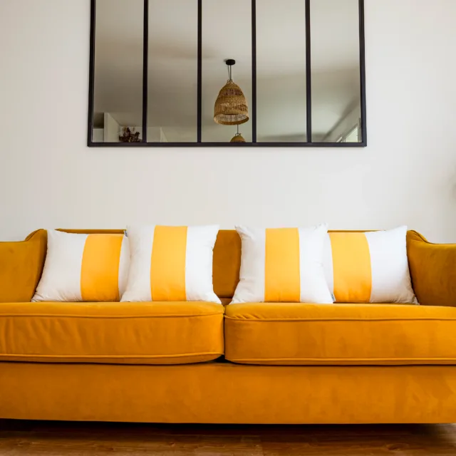 Dejorine - Housse de coussin Clava Écrin d'ambre