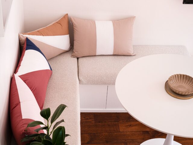 Dejorine - Housse de coussin Clava Perle des sables