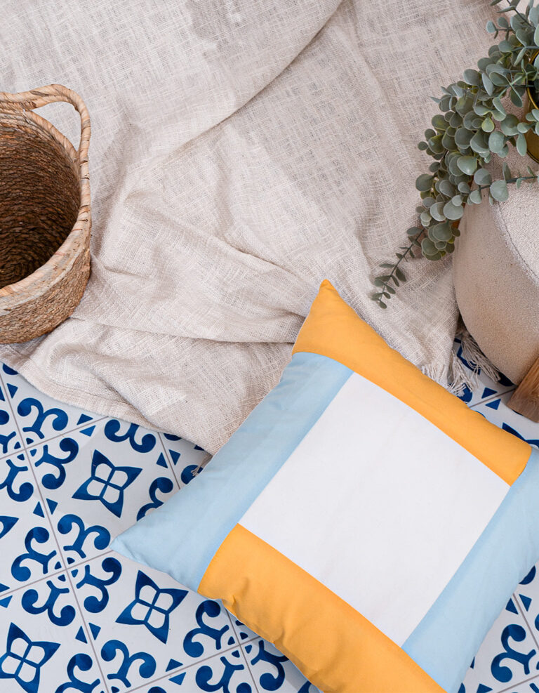 Dejorine - Housse de coussin Quadra Jaune et Bleu – 60x60cm