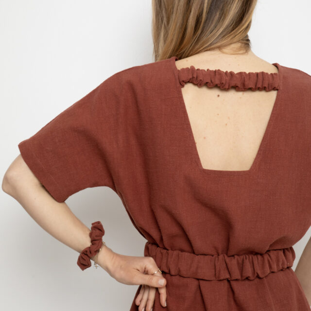 April et C - Robe Romane - Sépia